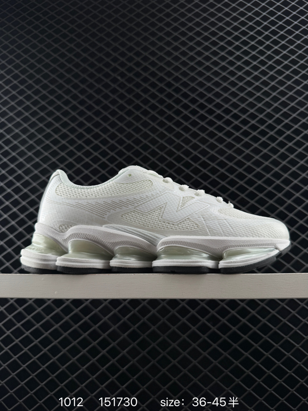 New Balance 2000 NB2000